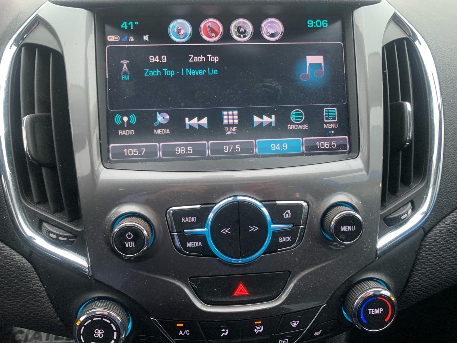 2017 Chevrolet Cruze LT