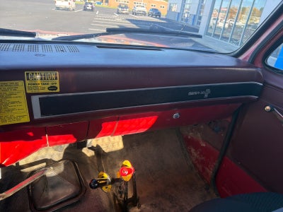 1988 Chevrolet 1 Ton Chassis-Cabs Base