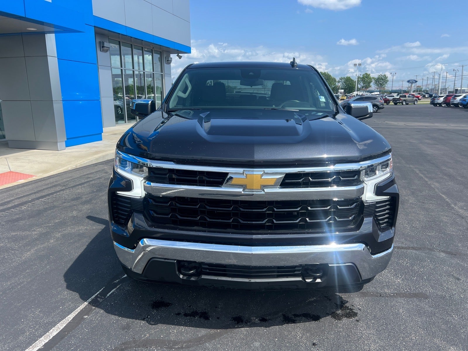 2024 Chevrolet Silverado 1500 LT (2FL)
