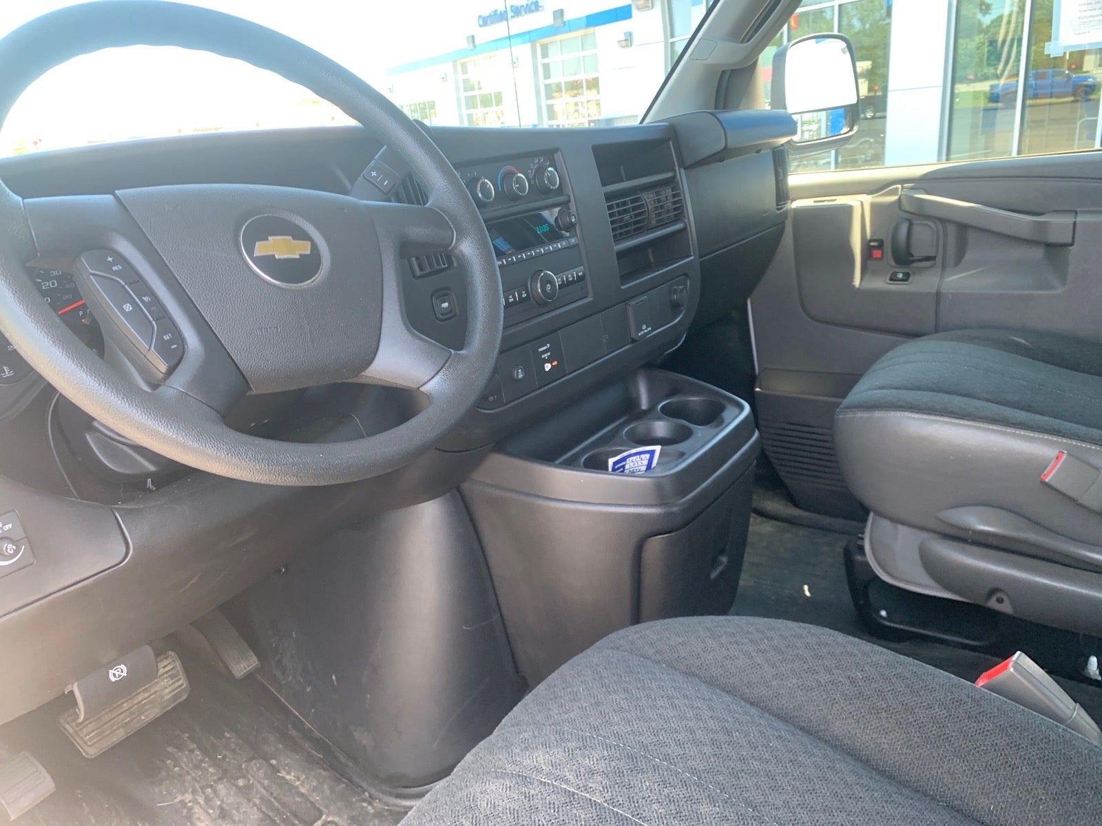 2022 Chevrolet Express Cargo 2500 WT