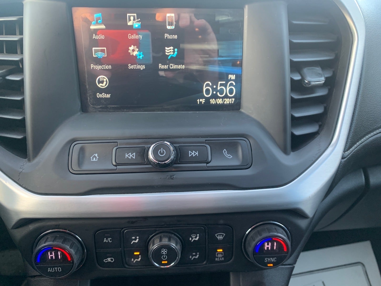 2018 GMC Acadia SLE