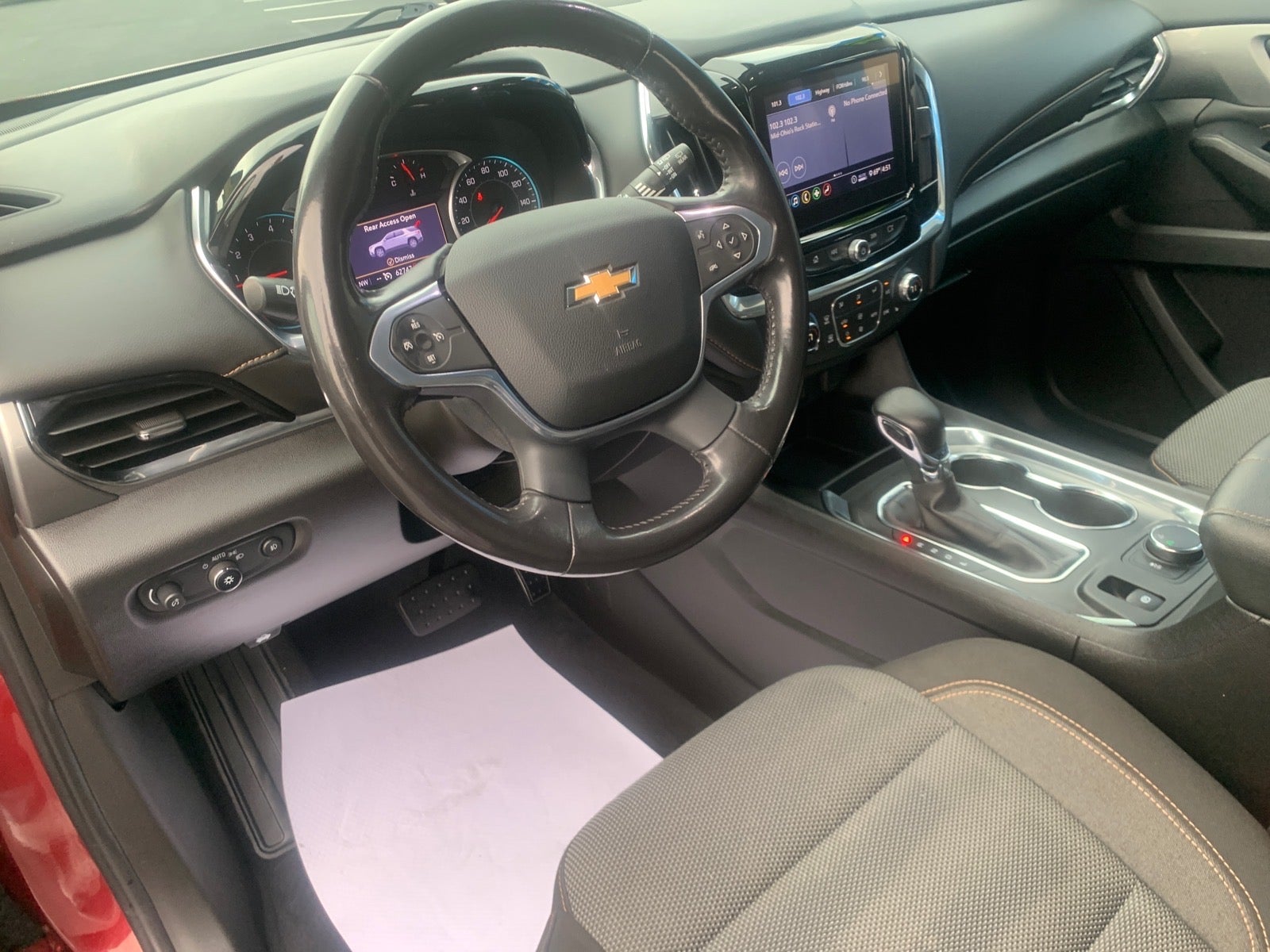 2021 Chevrolet Traverse LT Cloth