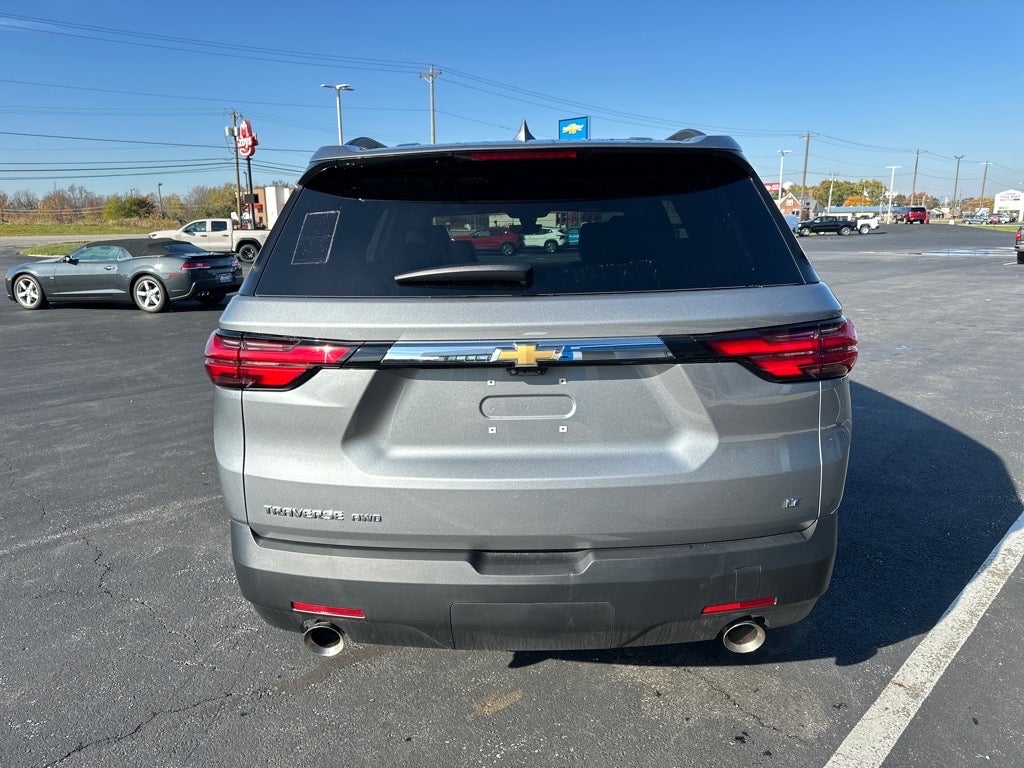2023 Chevrolet Traverse LT Leather