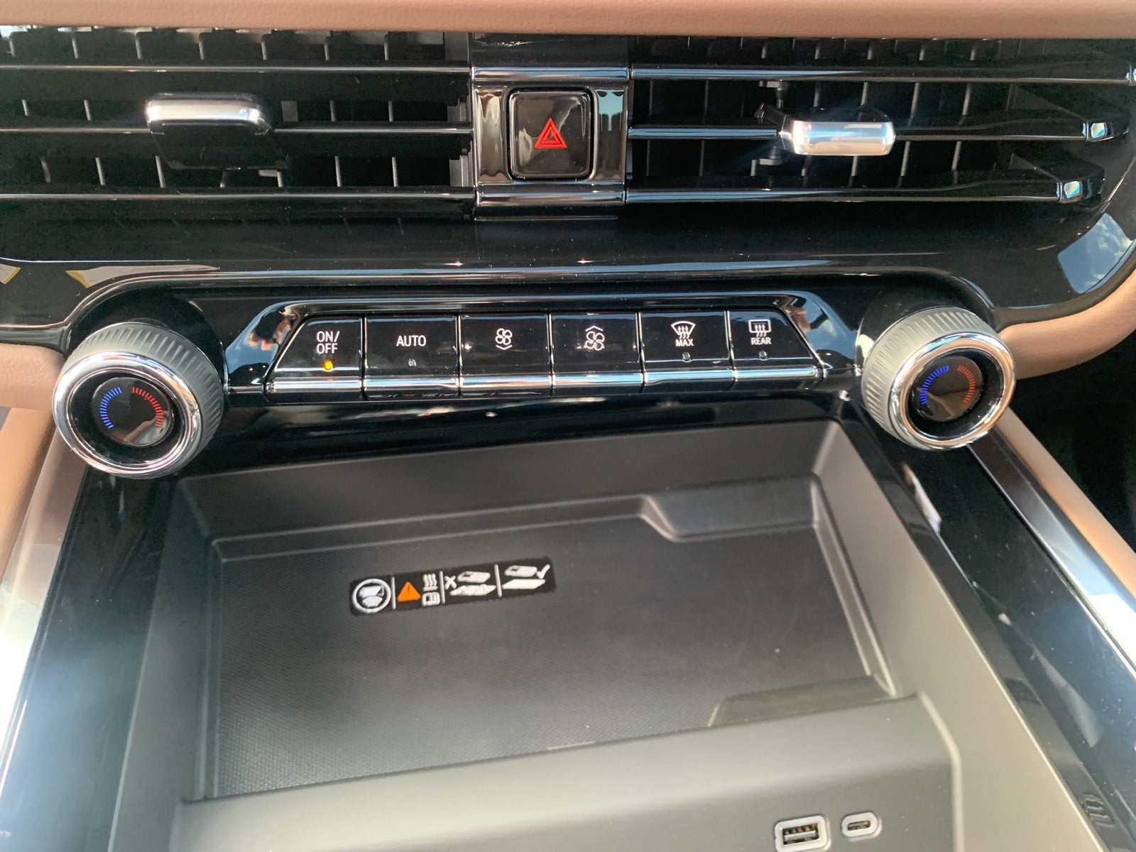 2027 Chevrolet Tahoe High Country - Photo 18
