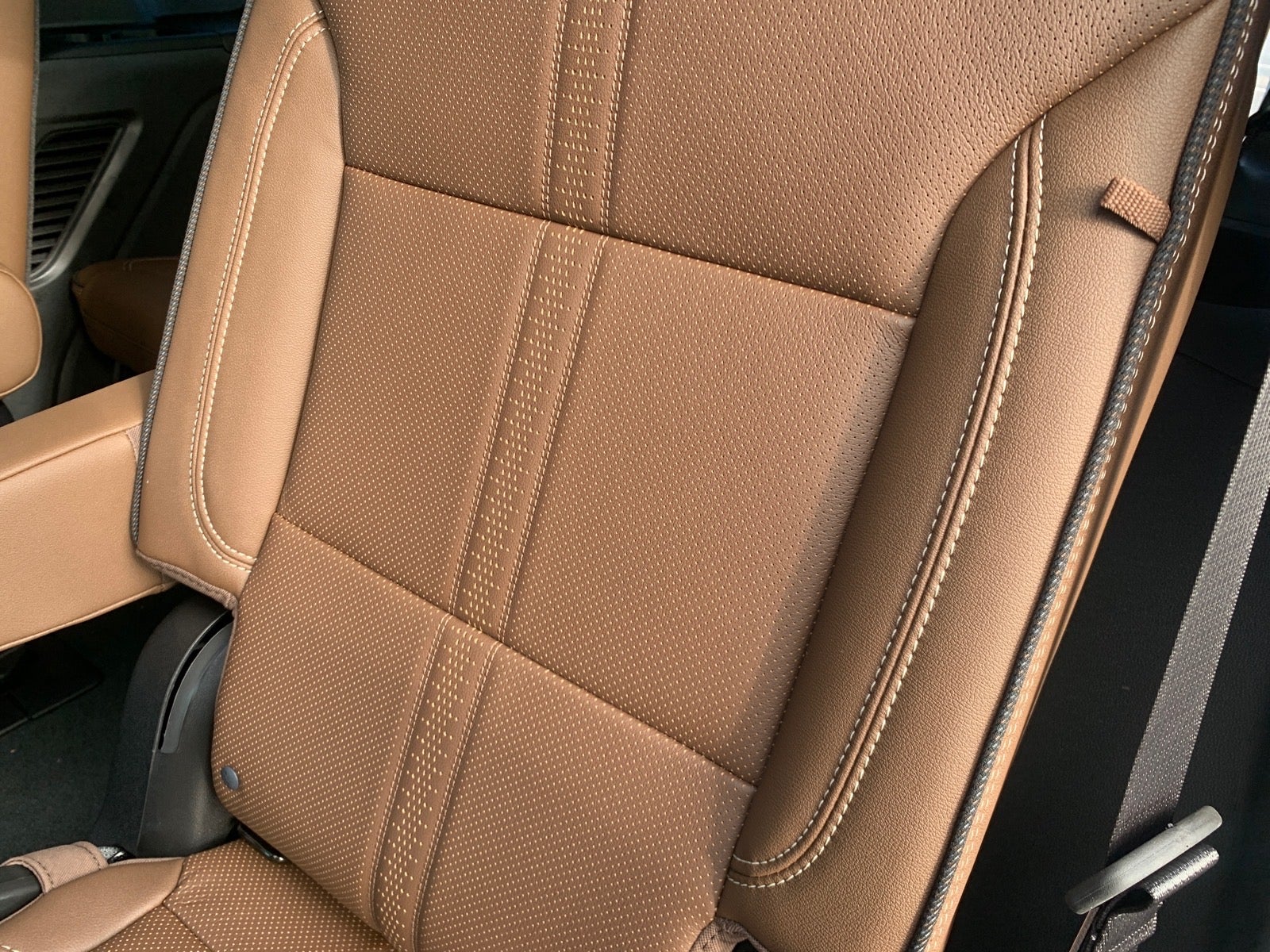 2027 Chevrolet Tahoe High Country - Photo 8