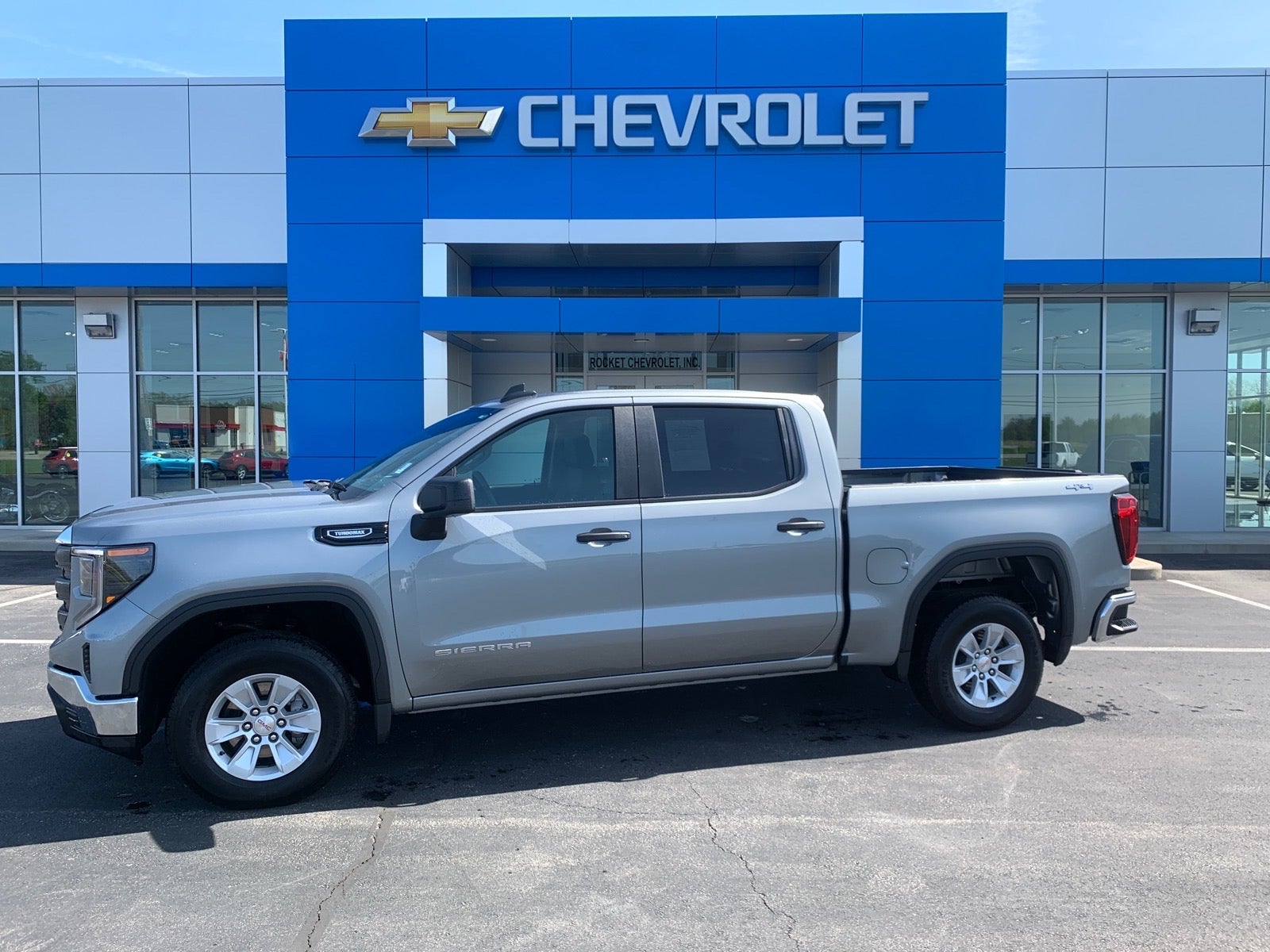 2024 GMC Sierra 1500 Pro