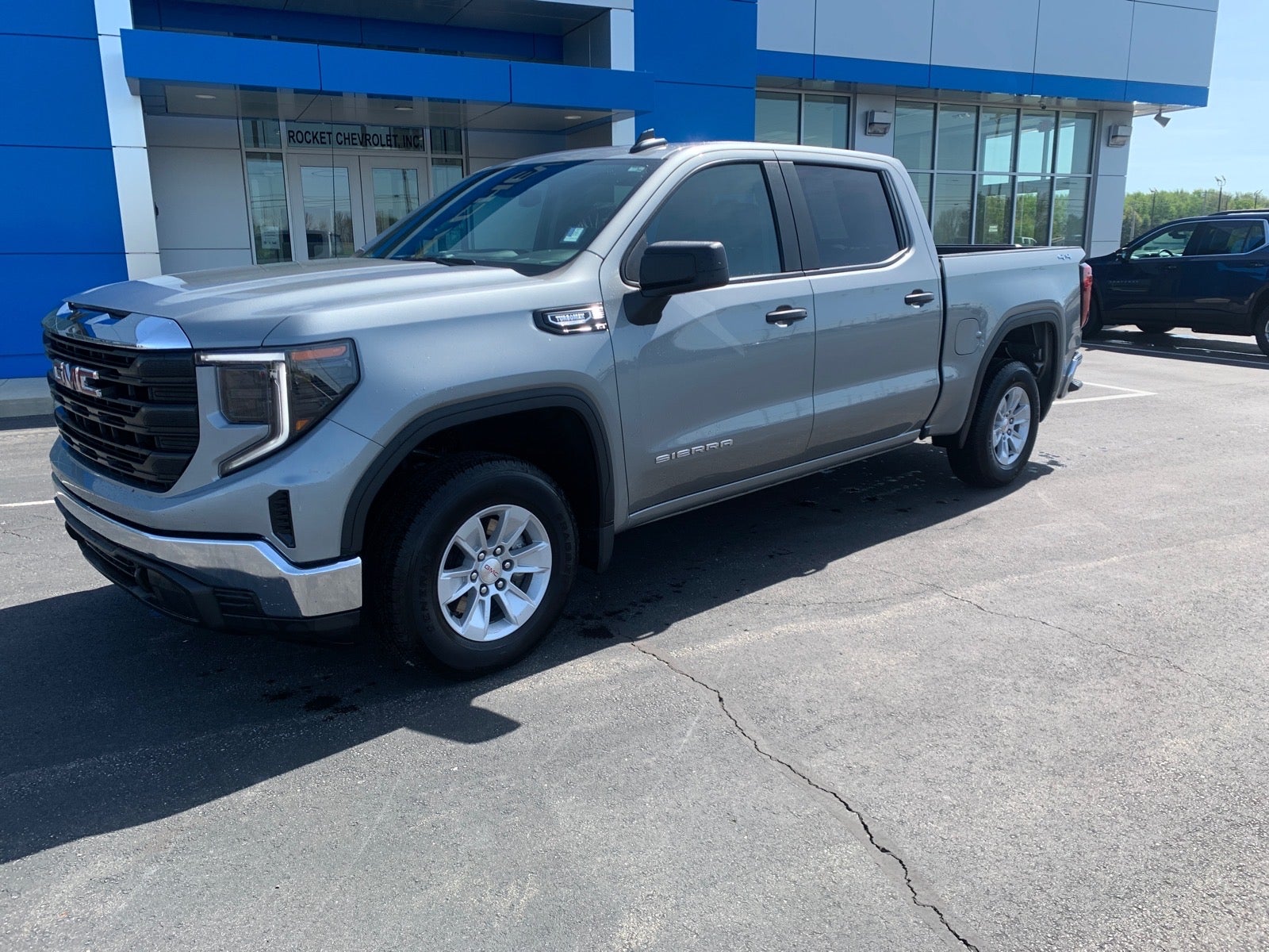 2024 GMC Sierra 1500 Pro