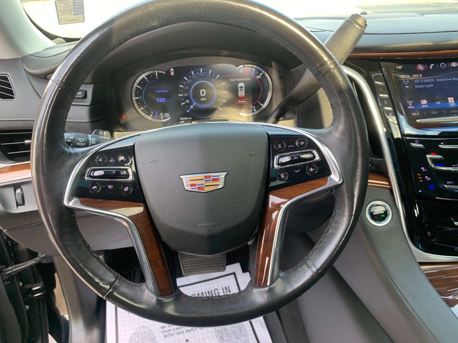 2019 Cadillac Escalade Luxury