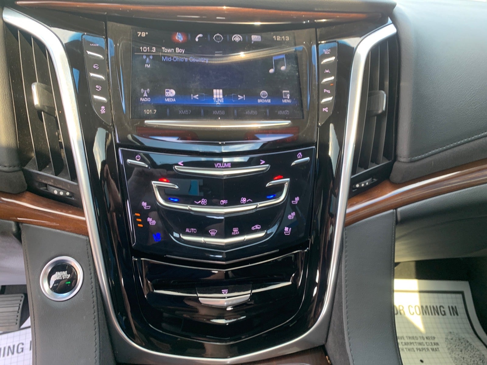 2019 Cadillac Escalade Luxury