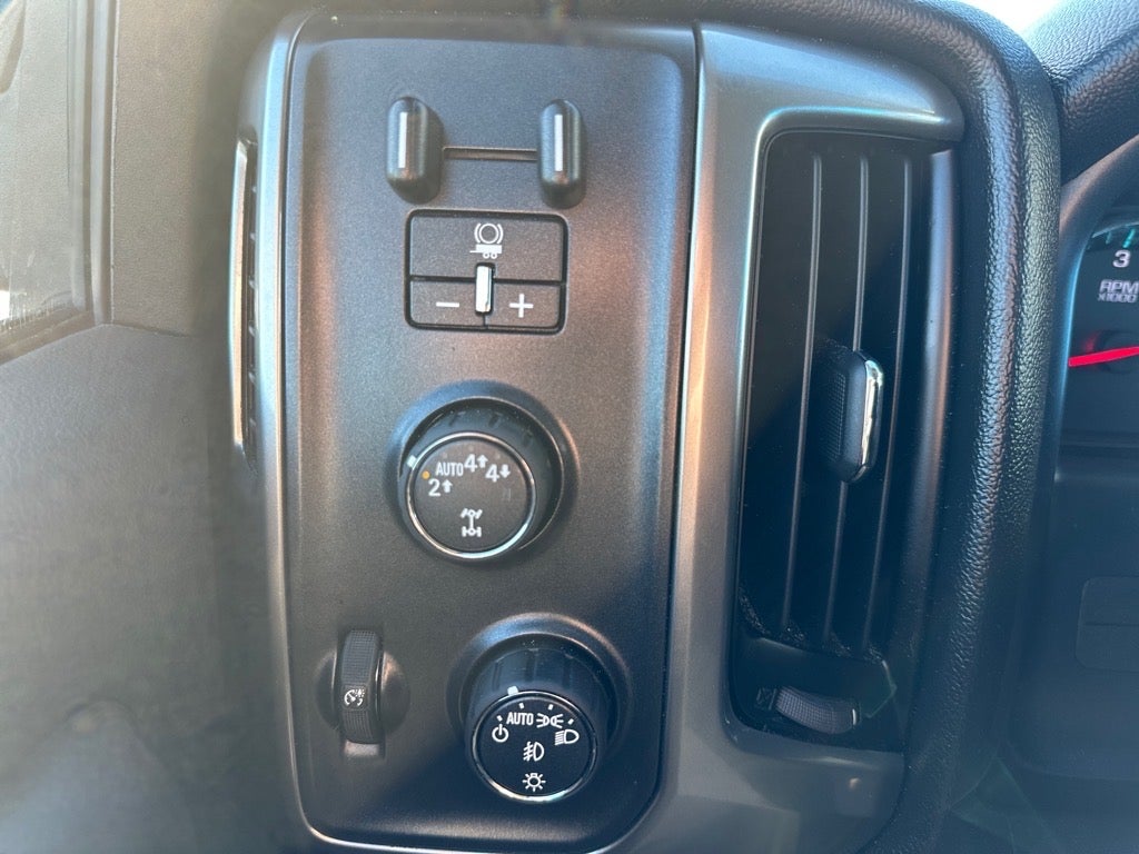 2019 Chevrolet Silverado LD LT