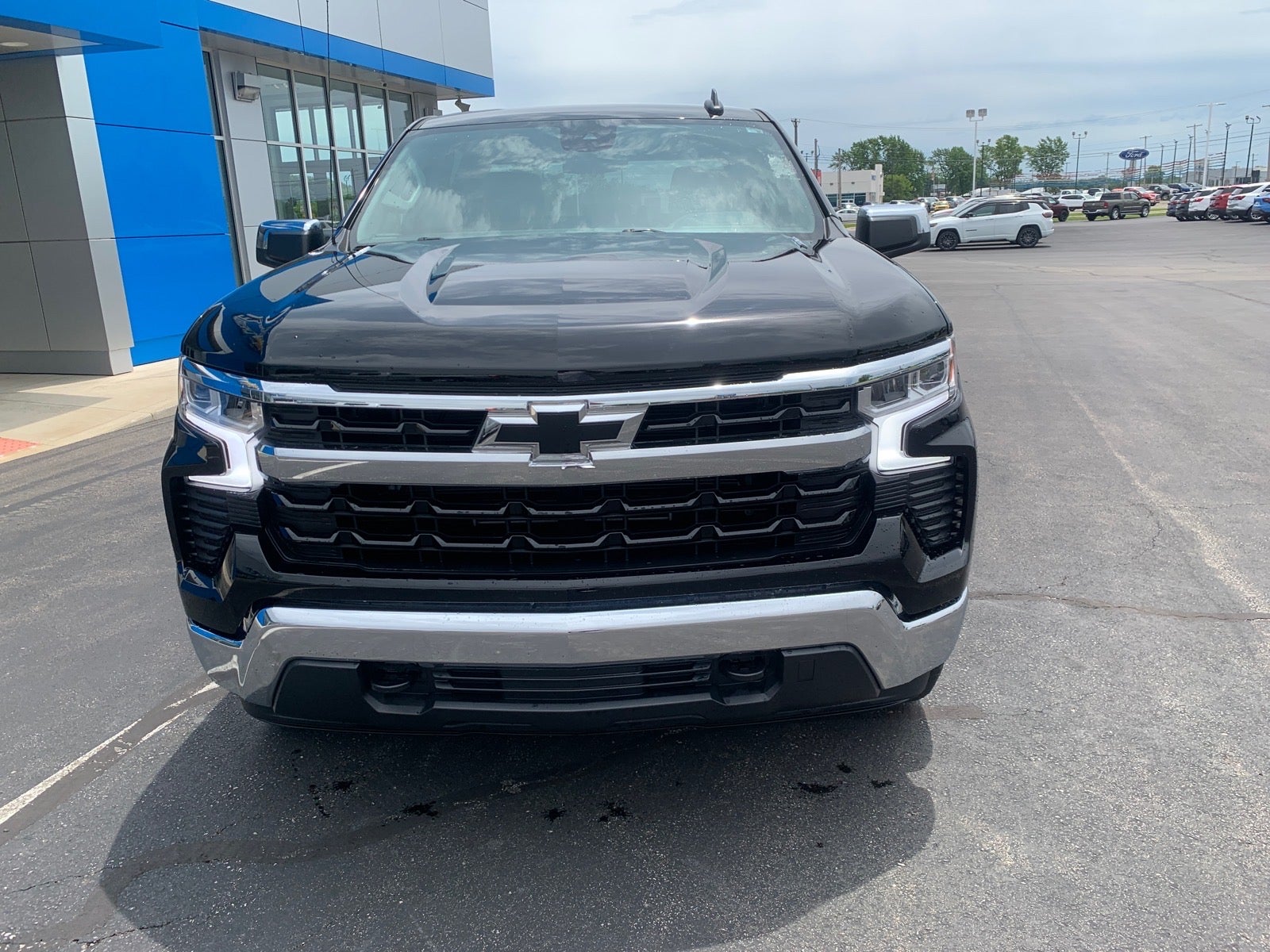 2024 Chevrolet Silverado 1500 LT (2FL)
