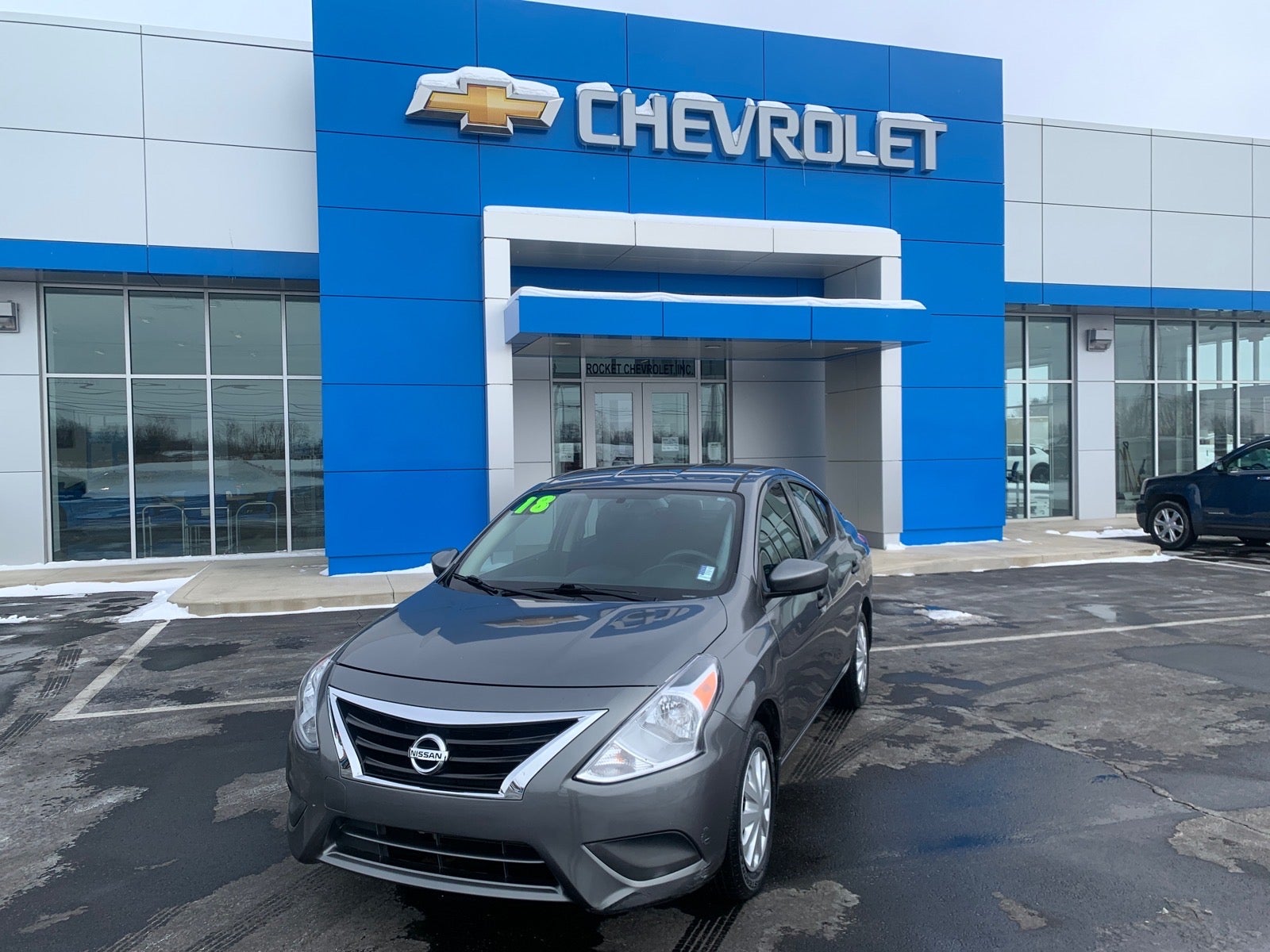 2018 Nissan Versa Sedan S Plus