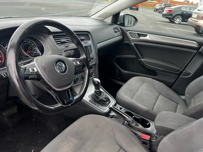 2016 Volkswagen Golf SportWagen TSI S