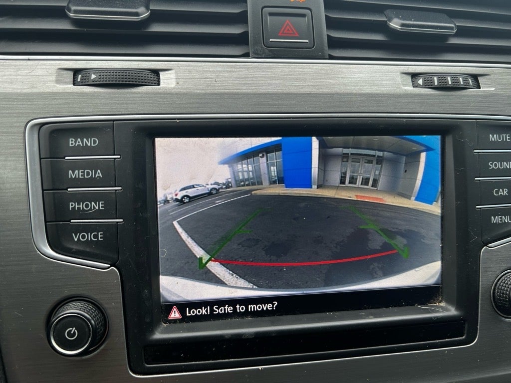 2016 Volkswagen Golf SportWagen TSI S