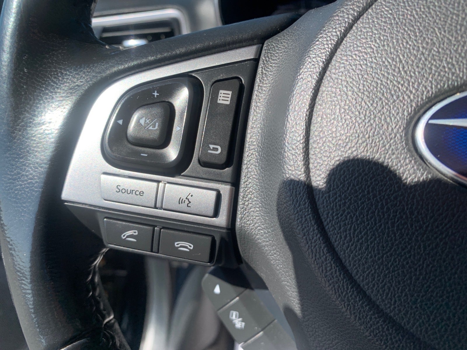 2016 Subaru Legacy 3.6R Limited