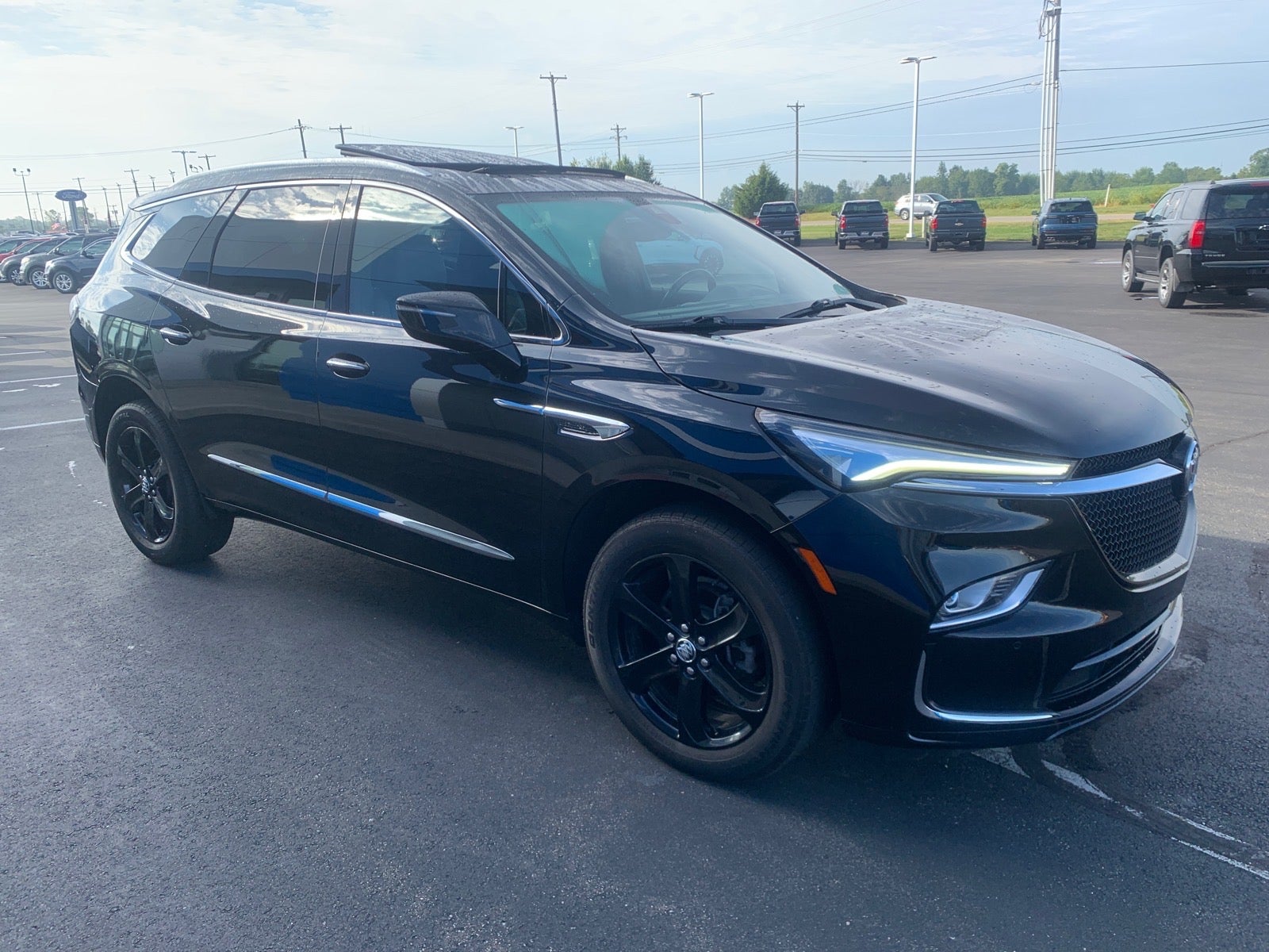 2023 Buick Enclave Essence
