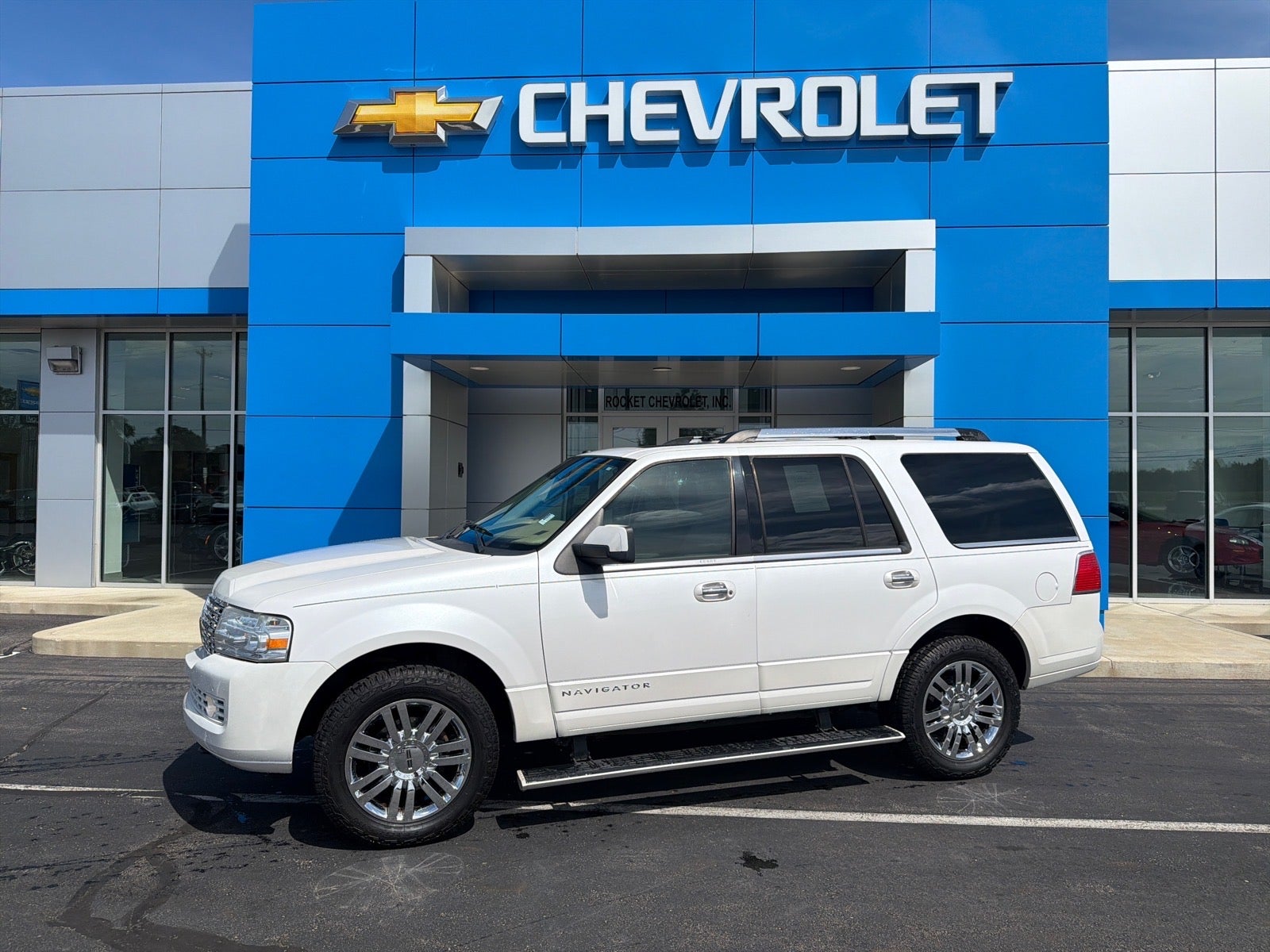 2010 Lincoln Navigator Base