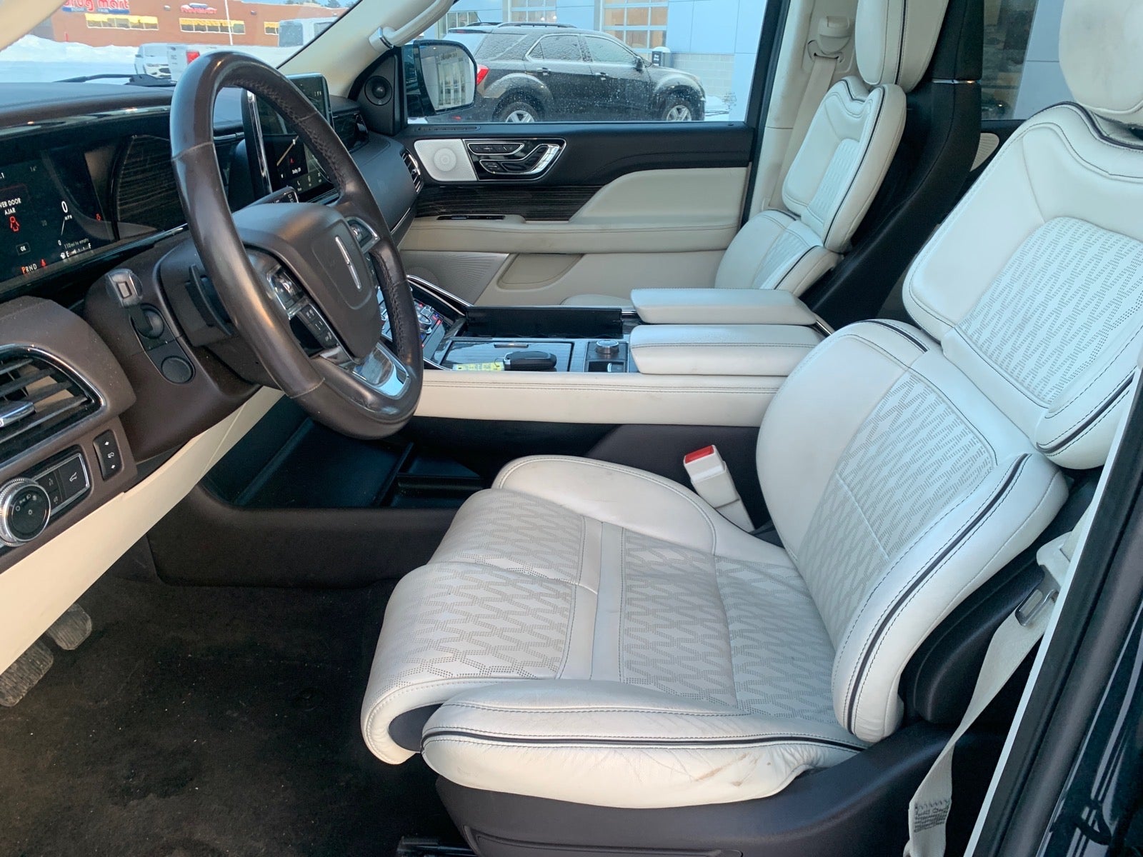 2021 Lincoln Navigator L Black Label