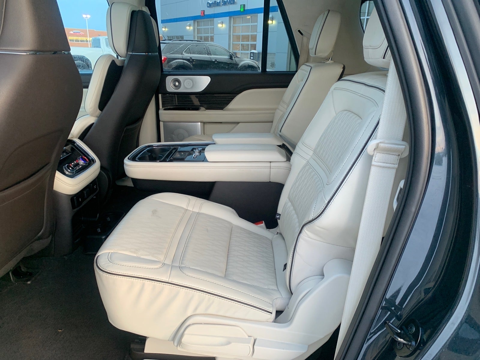 2021 Lincoln Navigator L Black Label