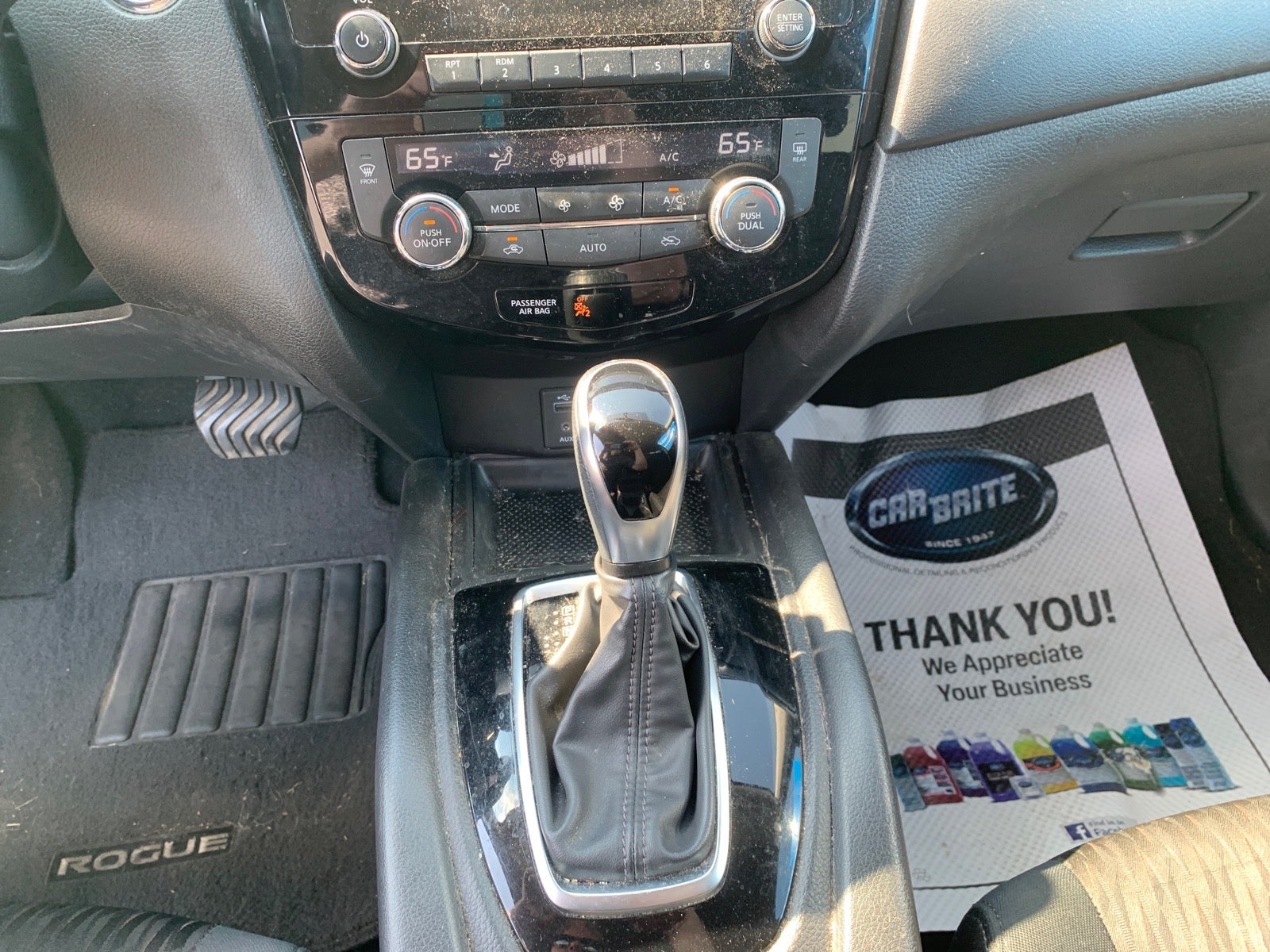 2017 Nissan Rogue SV