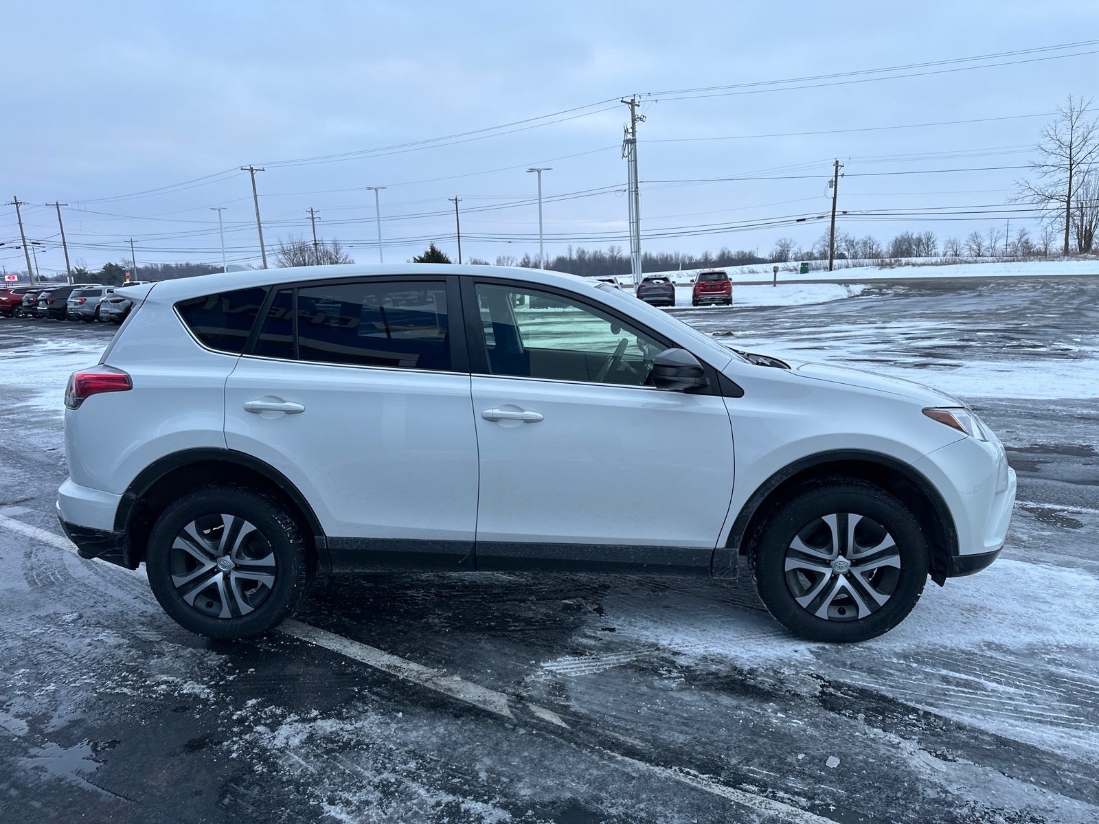 2017 Toyota RAV4 LE