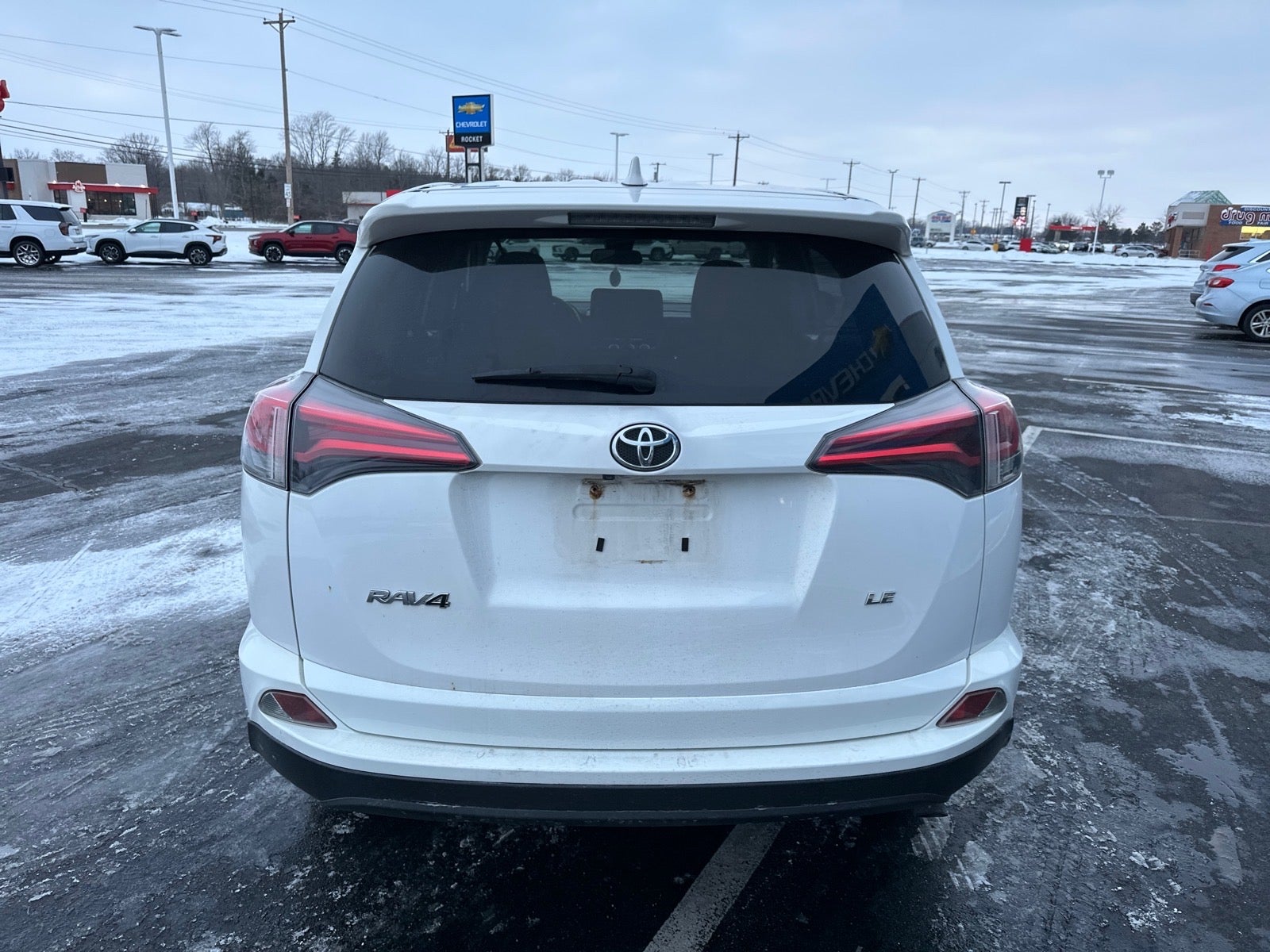 2017 Toyota RAV4 LE