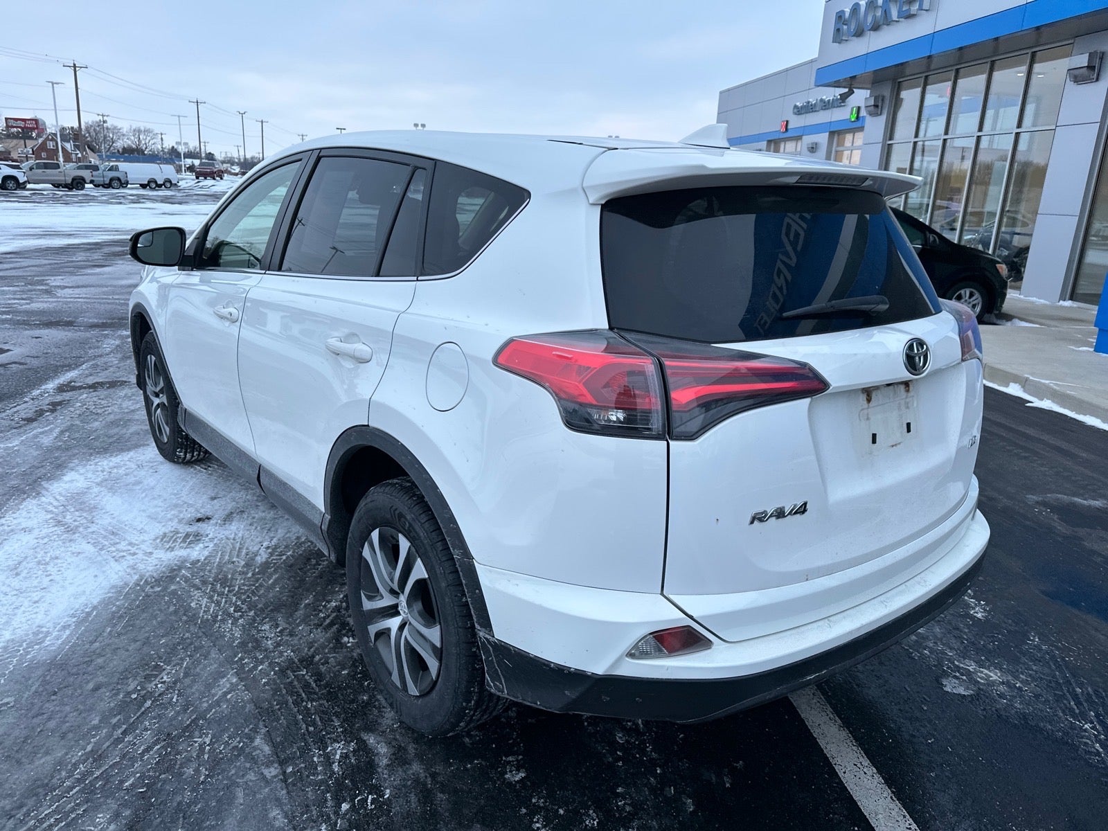 2017 Toyota RAV4 LE