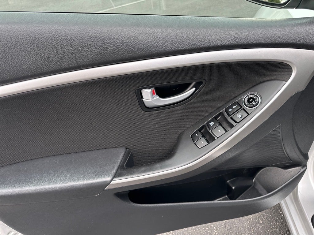 2014 Hyundai Elantra GT Base