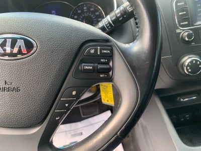 2016 Kia Forte 5-Door EX
