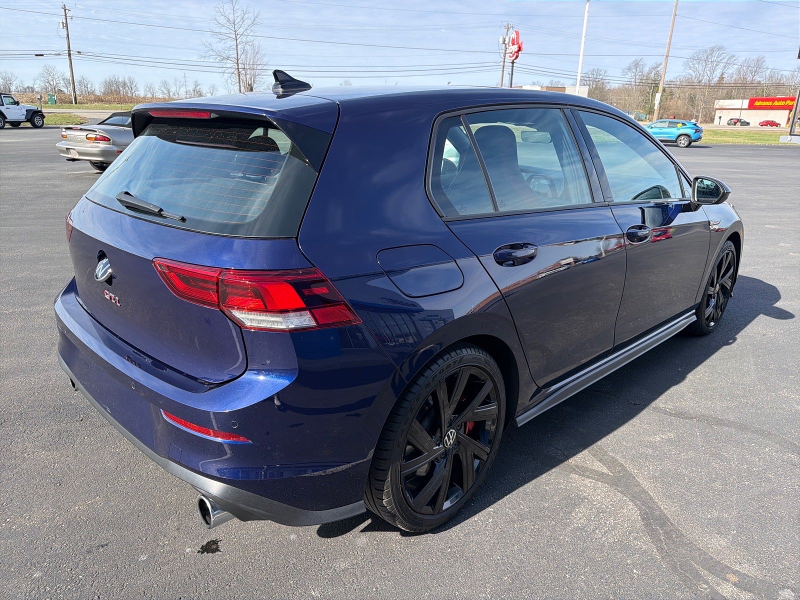 2022 Volkswagen Golf GTI SE